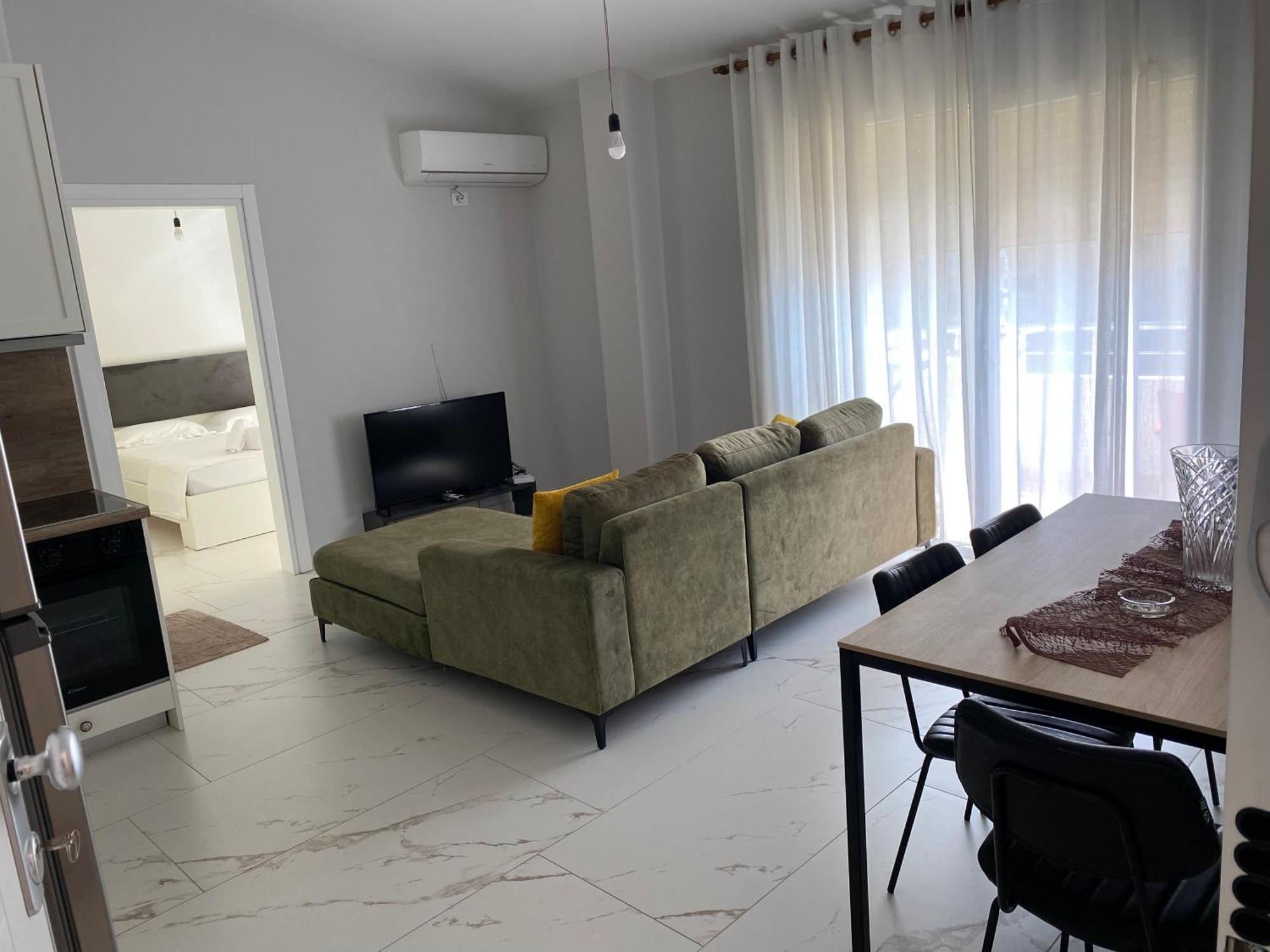Edan Apartments Vlorë Esterno foto